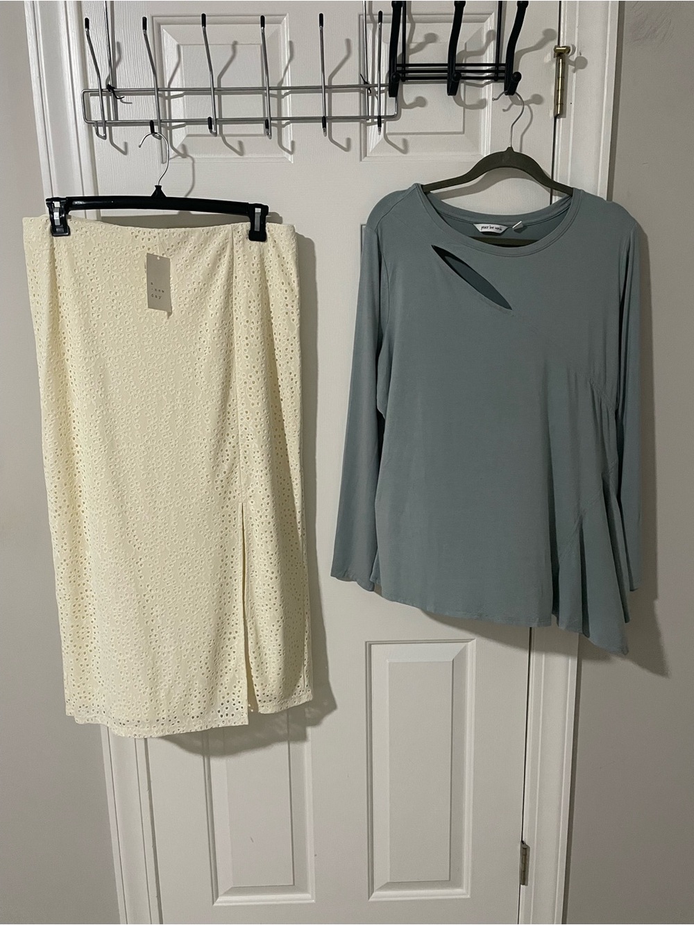 Women’s Cream Eyelet Midi Skirt sage green top xl set